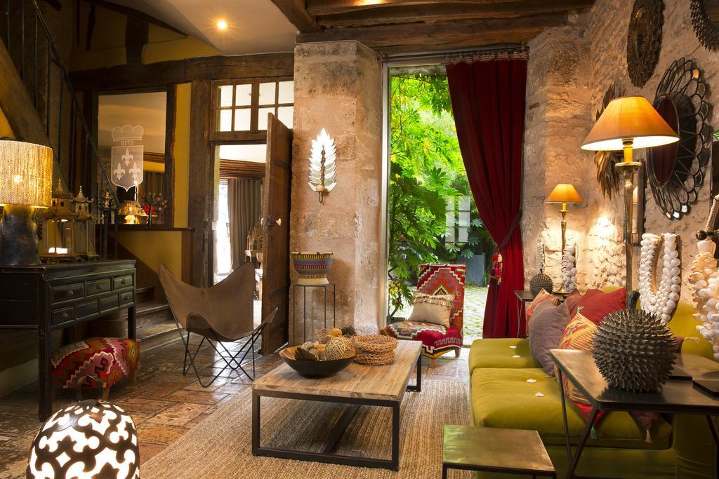 Hotel De France Angerville  Bagian luar foto